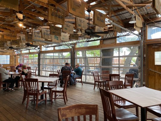 Dahlia's Cafe Liberty Hill, TX